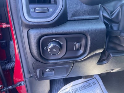2026 RAM Ram 1500 RAM 1500 TRADESMAN QUAD CAB 4X4 6'4' BOX