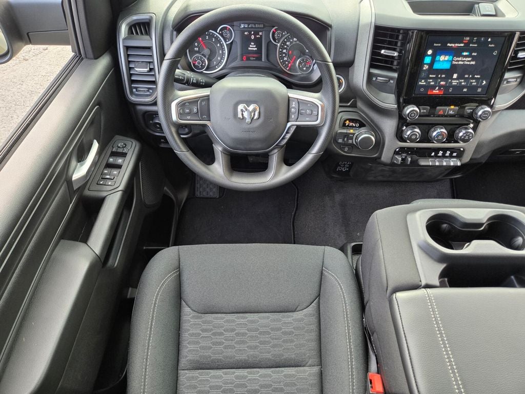 2026 RAM Ram 1500 RAM 1500 TRADESMAN CREW CAB 4X4 5'7' BOX