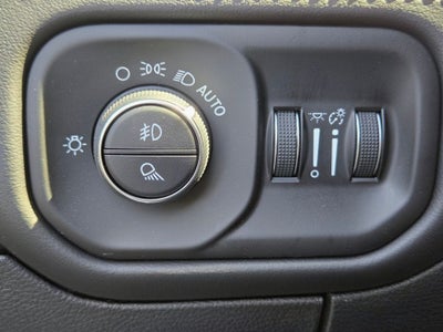 2026 RAM 1500 RAM 1500 LIMITED CREW CAB 4X4 5'7' BOX