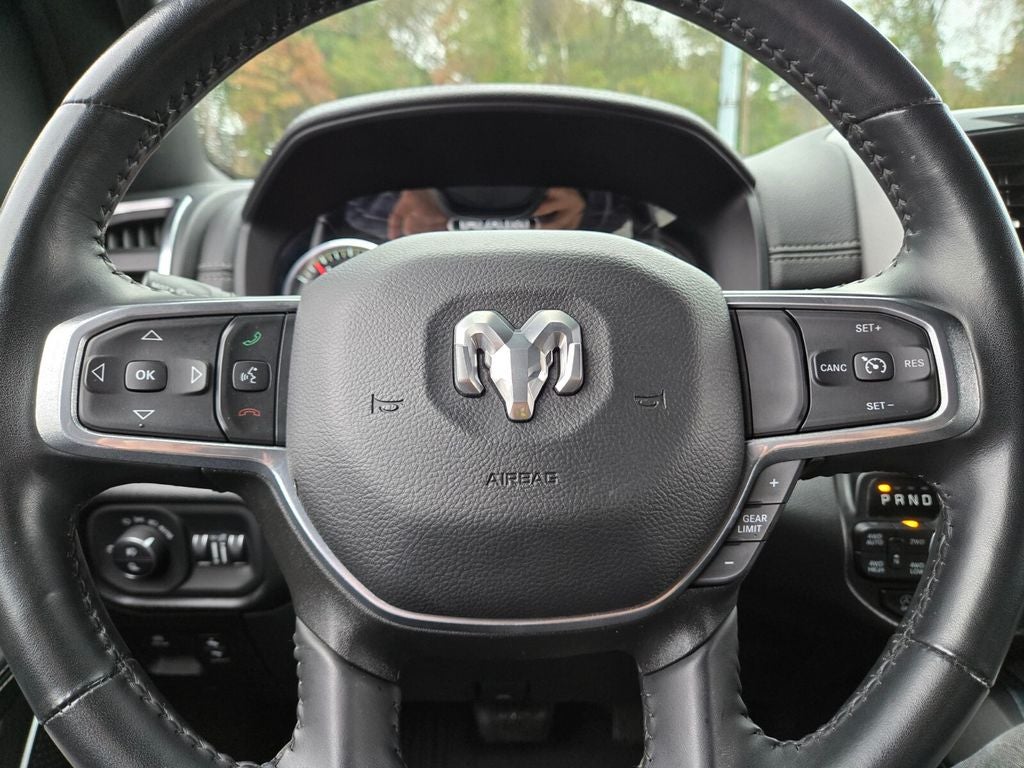 2022 RAM 1500 Laramie Crew Cab 4x4 6'4' Box