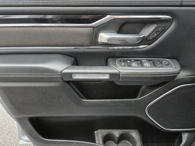 2022 RAM 1500 Laramie Crew Cab 4x4 6'4' Box