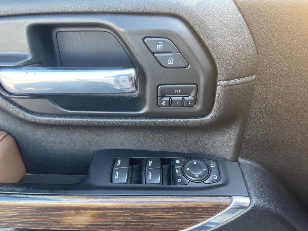 2022 Chevrolet Silverado 2500HD 4WD Crew Cab Standard Bed High Country