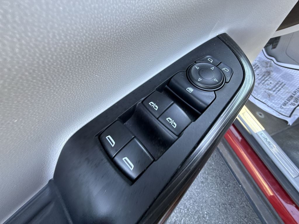 2023 GMC Acadia FWD SLT