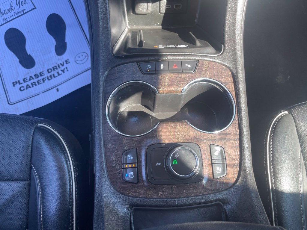 2023 GMC Acadia FWD Denali