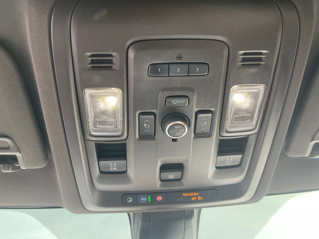 2021 GMC Yukon XL 4WD SLT