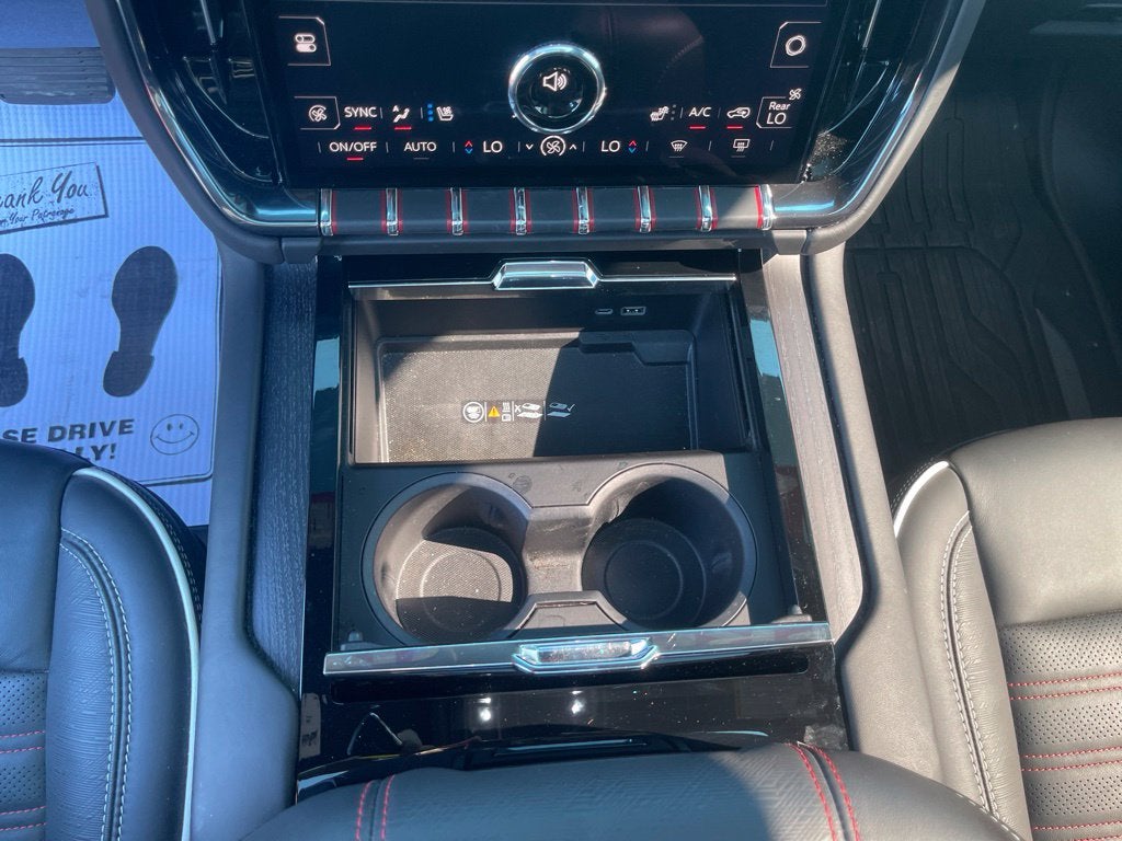 2025 GMC Yukon AT4 Ultimate