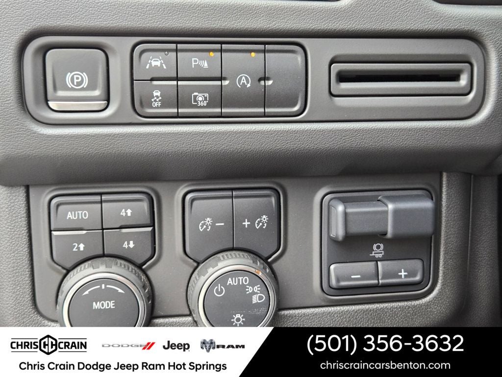 2024 Chevrolet Suburban 4WD RST