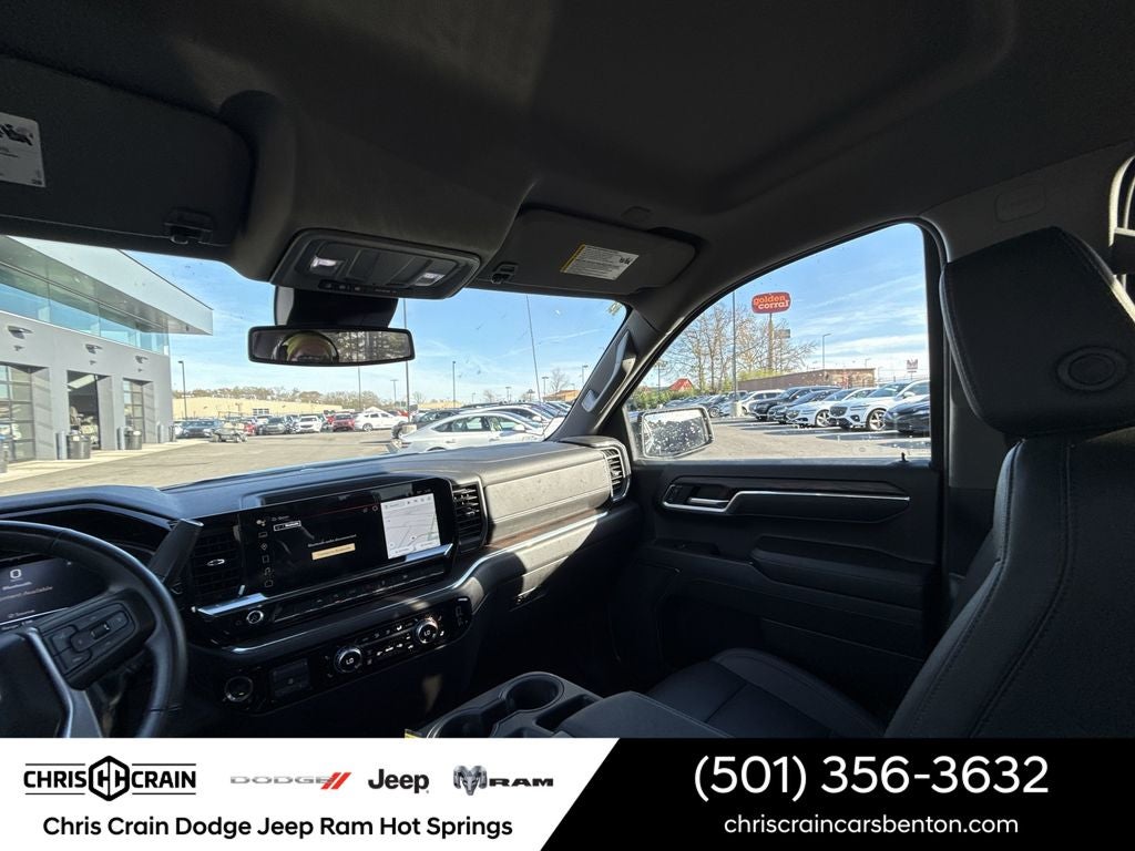 2025 GMC Sierra 1500 4WD Crew Cab Short Box SLT