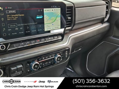 2025 GMC Sierra 1500 4WD Crew Cab Short Box SLT