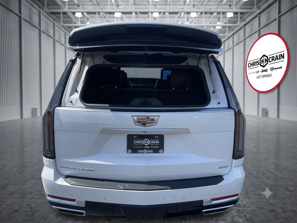 2025 Cadillac Escalade Premium Luxury
