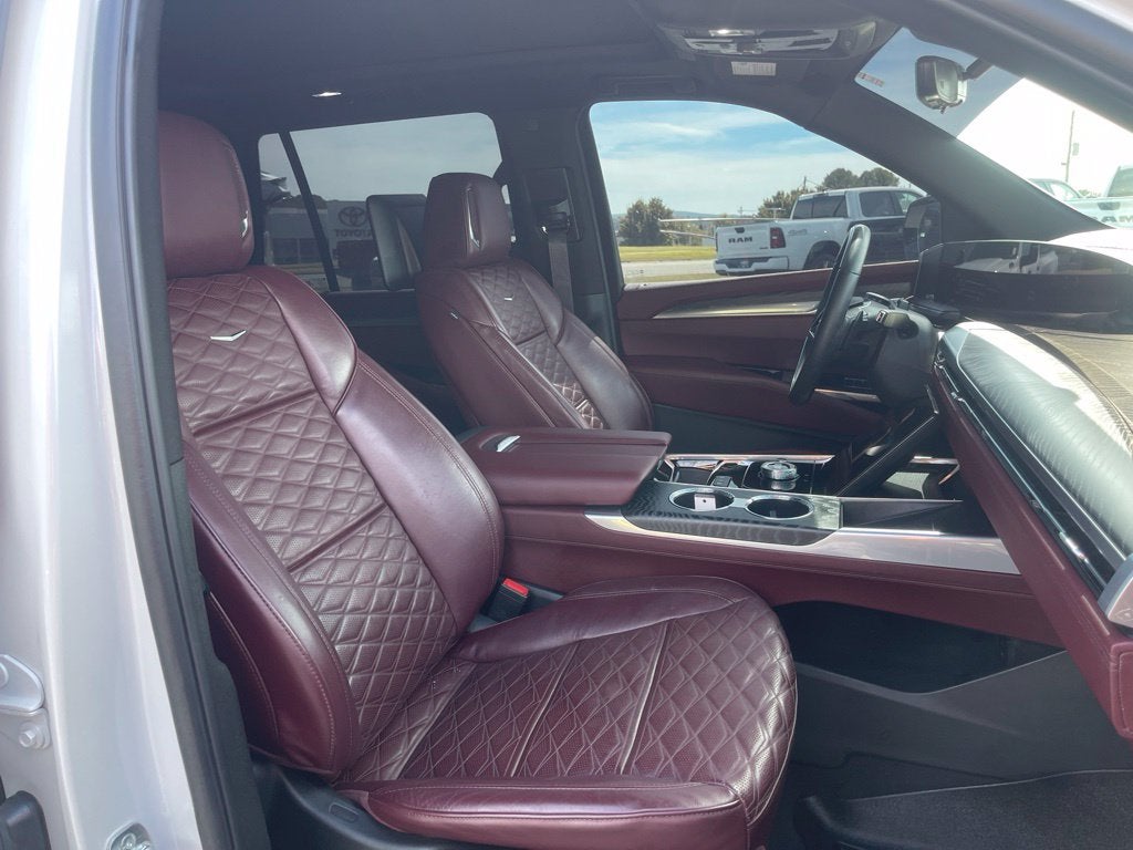 2025 Cadillac Escalade Premium Luxury