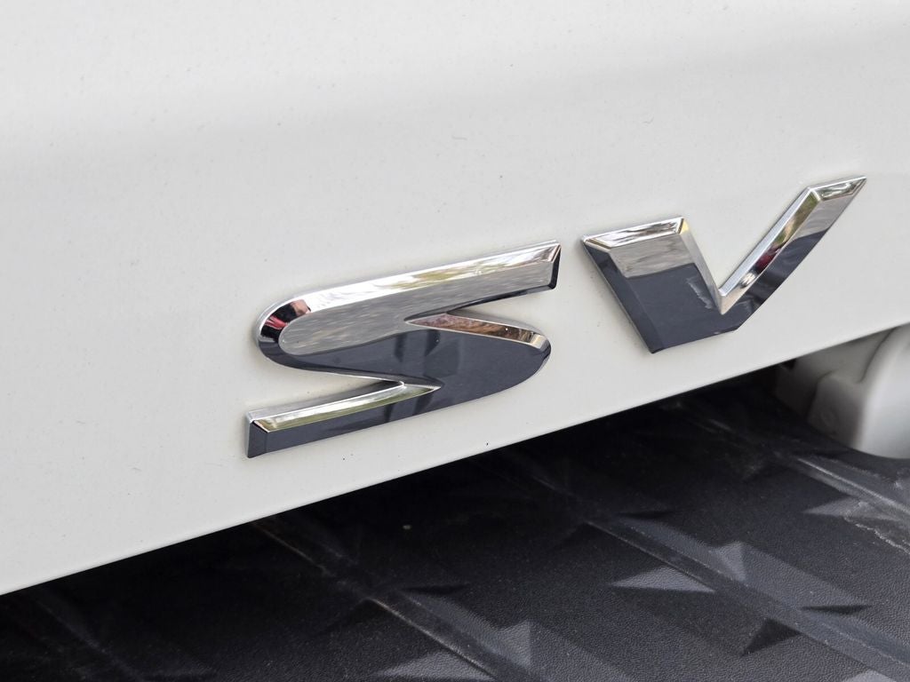 2024 Nissan TITAN Crew Cab SV 4x2