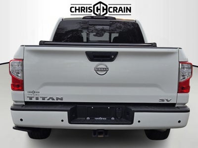 2024 Nissan TITAN Crew Cab SV 4x2