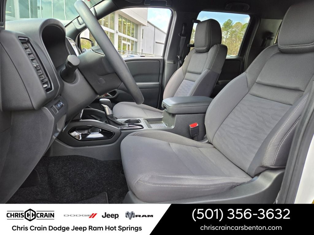 2023 Nissan Frontier Crew Cab SV 4x4