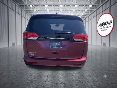 2023 Chrysler Voyager LX