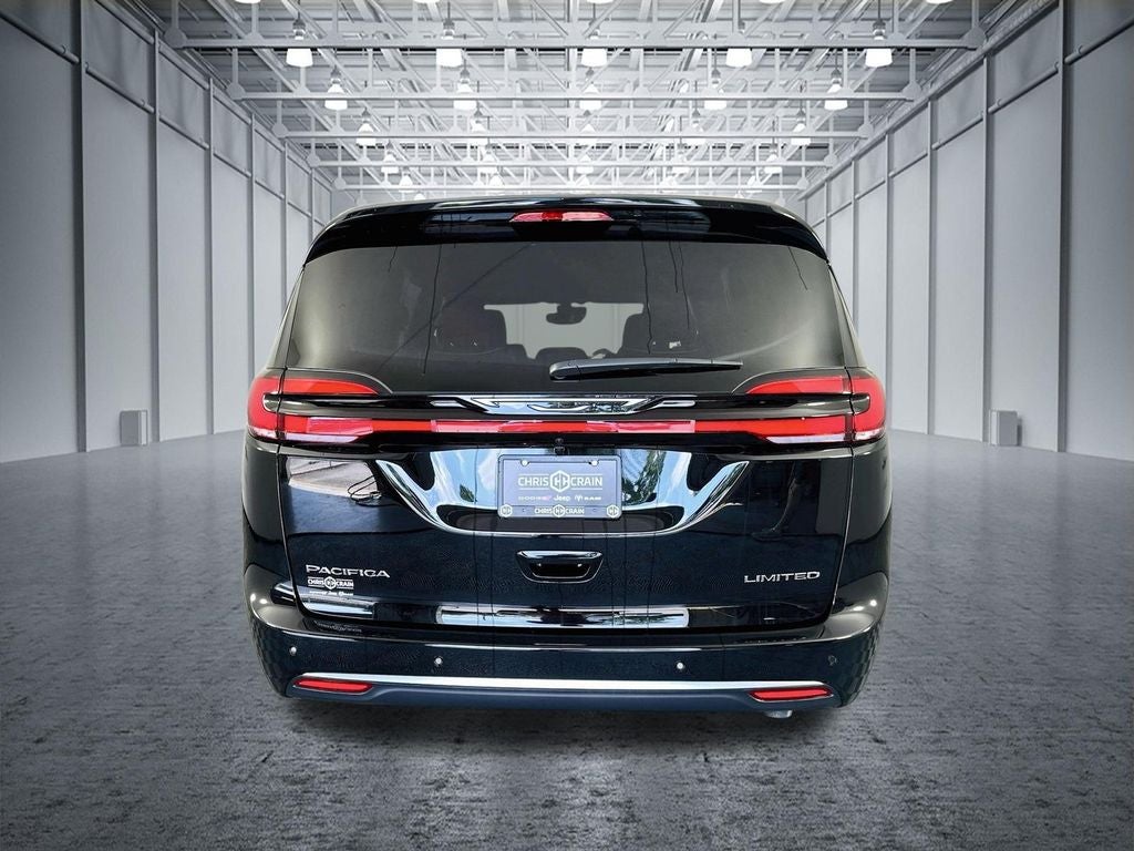 2027 Chrysler Pacifica Limited