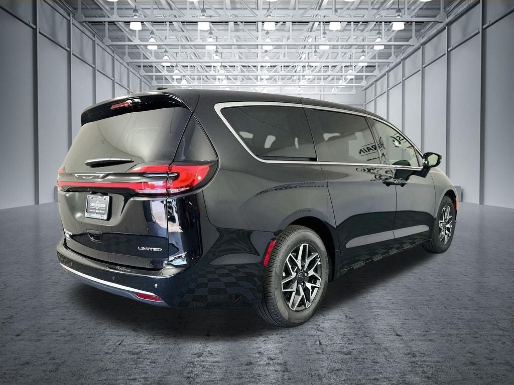 2027 Chrysler Pacifica Limited