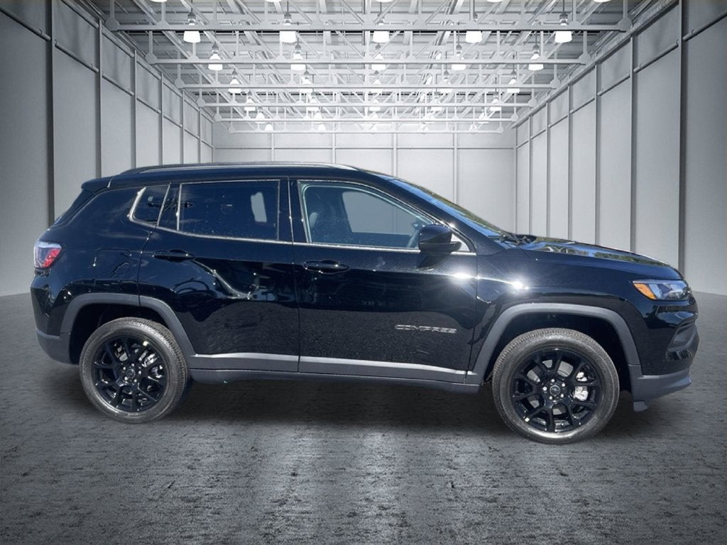 2027 Jeep Compass COMPASS LATITUDE ALTITUDE 4X4