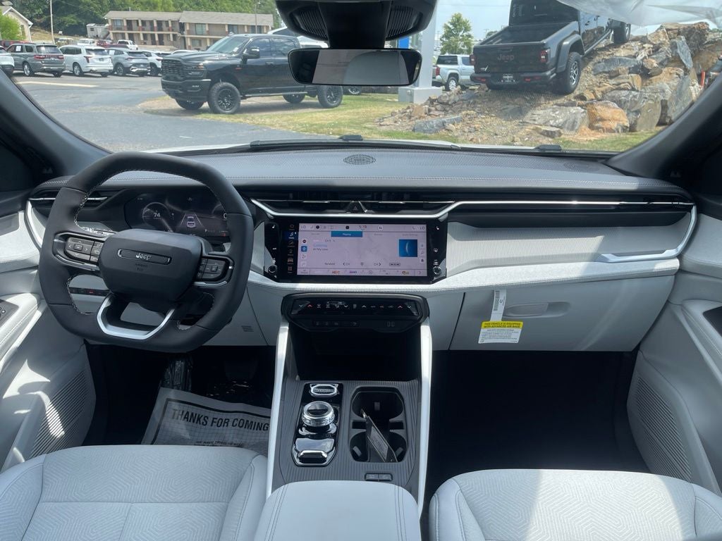 2026 Jeep Cherokee CHEROKEE LAREDO 4X4