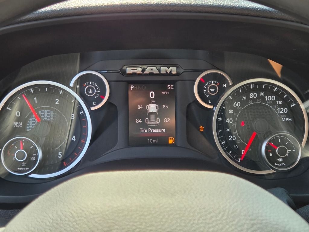 2026 RAM Ram 2500 RAM 2500 TRADESMAN CREW CAB 4X4 6'4' BOX