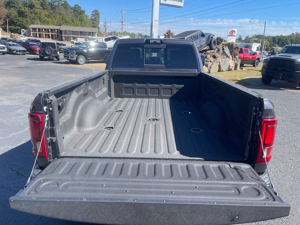 2026 RAM Ram 3500 RAM 3500 LARAMIE CREW CAB 4X4 8' BOX