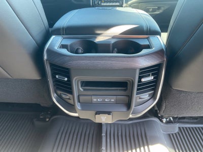 2026 RAM Ram 3500 RAM 3500 LARAMIE CREW CAB 4X4 8' BOX