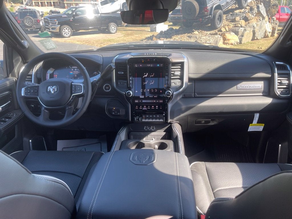 2026 RAM Ram 3500 RAM 3500 LARAMIE CREW CAB 4X4 8' BOX