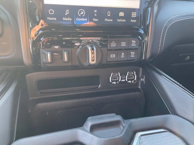 2024 RAM 3500 Limited Crew Cab 4x4 8' Box