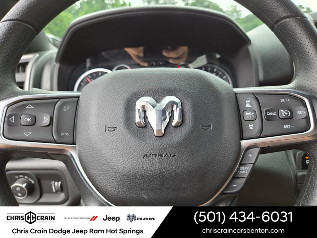 2026 RAM Ram 1500 RAM 1500 EXPRESS CREW CAB 4X4 5'7' BOX