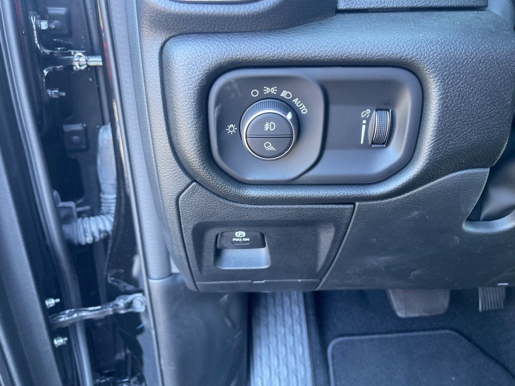2026 RAM Ram 1500 RAM 1500 EXPRESS CREW CAB 4X4 5'7' BOX