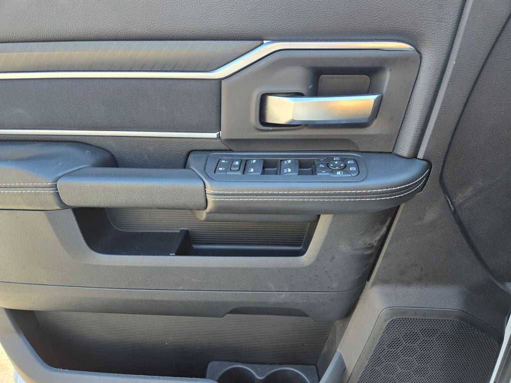 2025 RAM 2500 Big Horn Crew Cab 4x4 6'4' Box