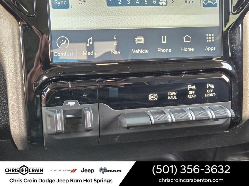 2024 RAM 2500 Laramie Crew Cab 4x4 6'4' Box