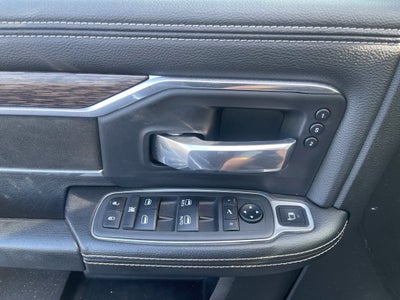 2021 RAM 2500 Laramie Crew Cab 4x4 6'4' Box