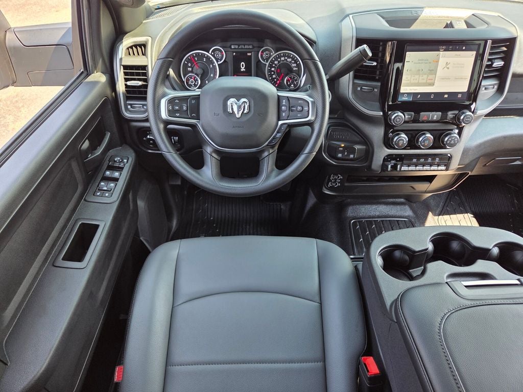 2026 RAM Ram 3500 Chassis Cab RAM 3500 TRADESMAN CREW CAB CHASSIS 4X4 60' CA