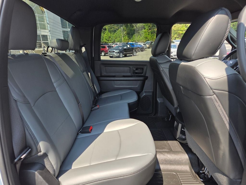 2026 RAM Ram 3500 Chassis Cab RAM 3500 TRADESMAN CREW CAB CHASSIS 4X4 60' CA