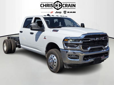 2026 RAM Ram 3500 Chassis Cab RAM 3500 TRADESMAN CREW CAB CHASSIS 4X4 60' CA