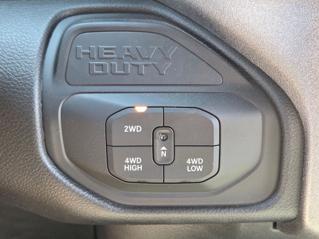 2026 RAM Ram 3500 Chassis Cab RAM 3500 TRADESMAN CREW CAB CHASSIS 4X4 60' CA