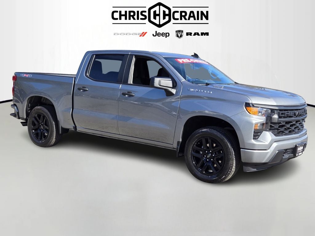 2024 Chevrolet Silverado 1500 4WD Crew Cab Short Bed Custom