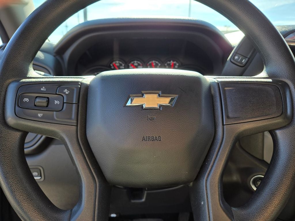 2024 Chevrolet Silverado 1500 4WD Crew Cab Short Bed Custom