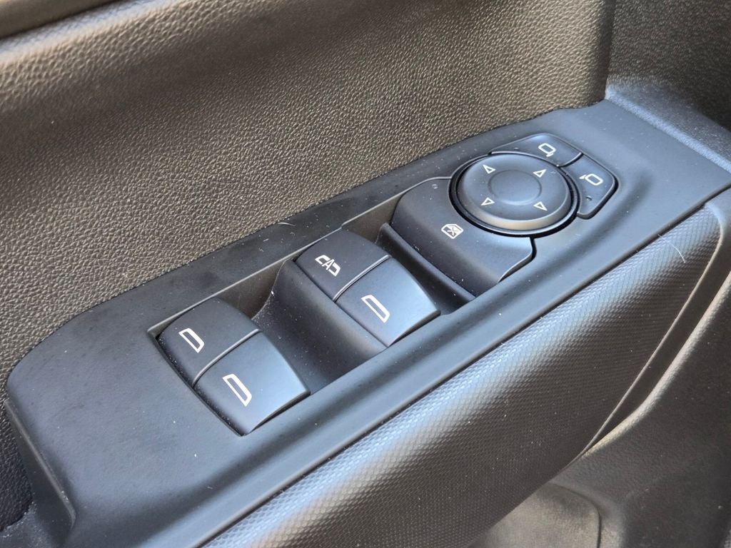 2024 Chevrolet Silverado 1500 4WD Crew Cab Short Bed Custom