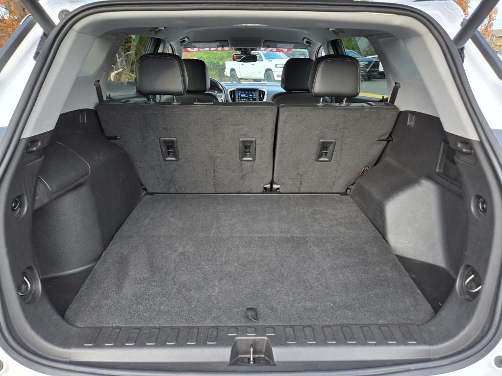 2024 GMC Terrain AWD SLT