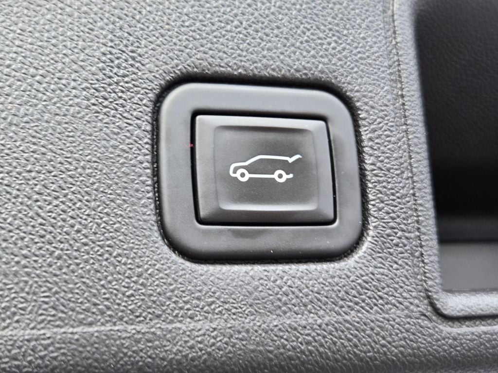 2024 GMC Terrain AWD SLT