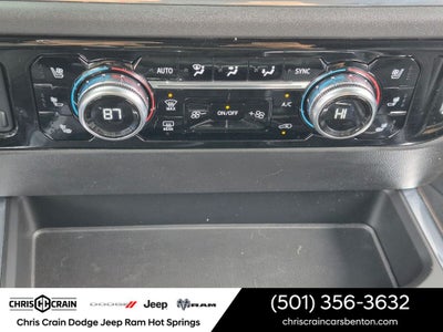 2023 GMC Sierra 1500 4WD Crew Cab Short Box SLT