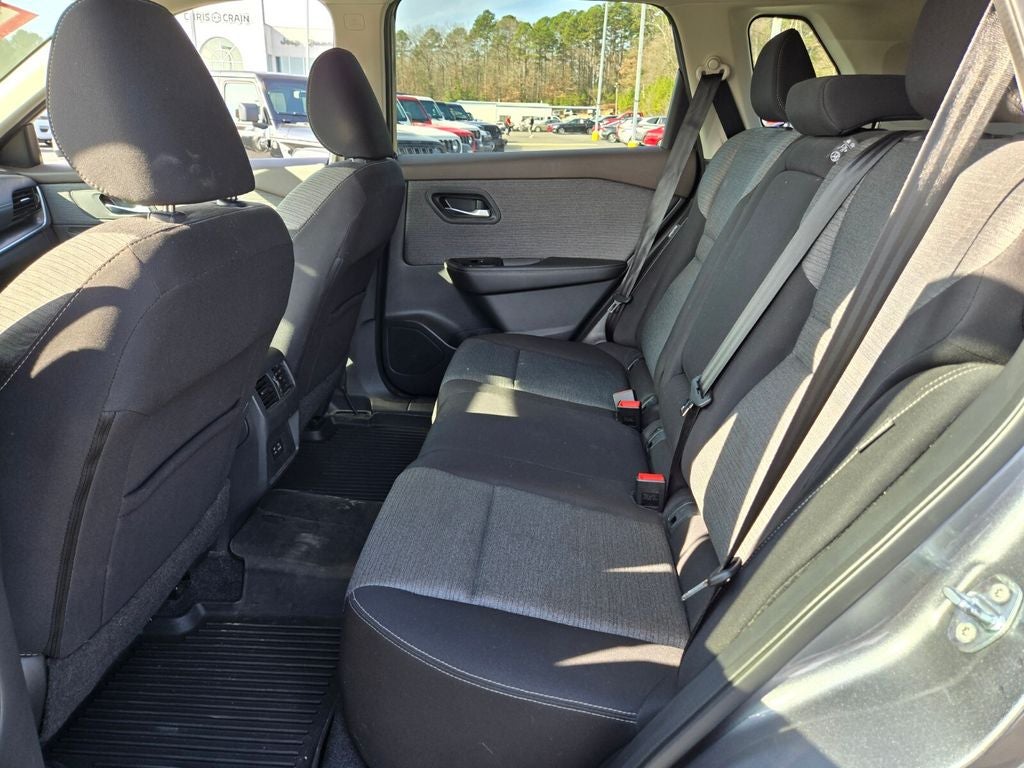 2022 Nissan Rogue SV FWD