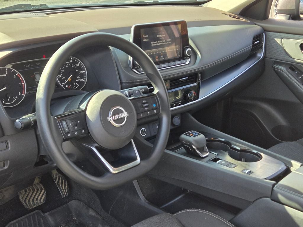 2022 Nissan Rogue SV FWD