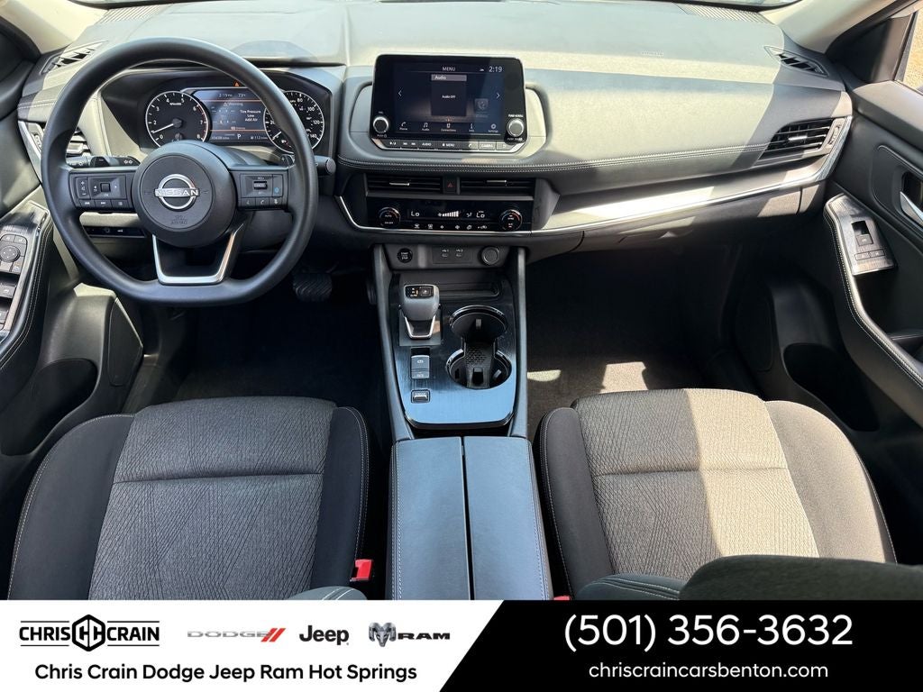 2024 Nissan Rogue SV FWD