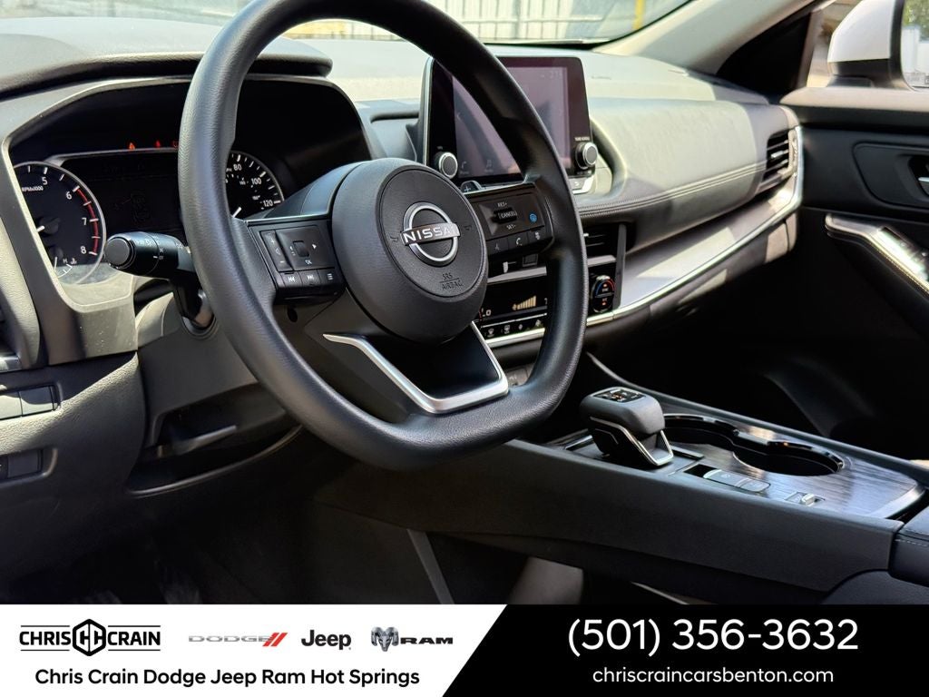 2024 Nissan Rogue SV FWD