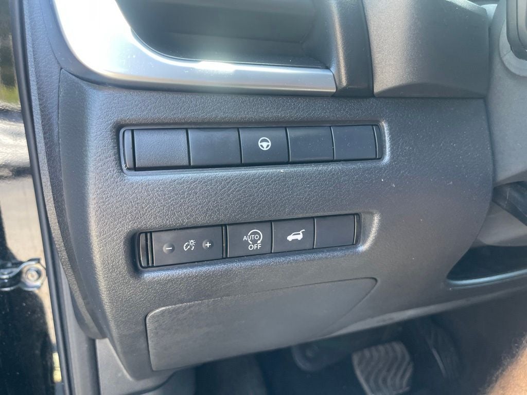 2025 Nissan Rogue SV FWD