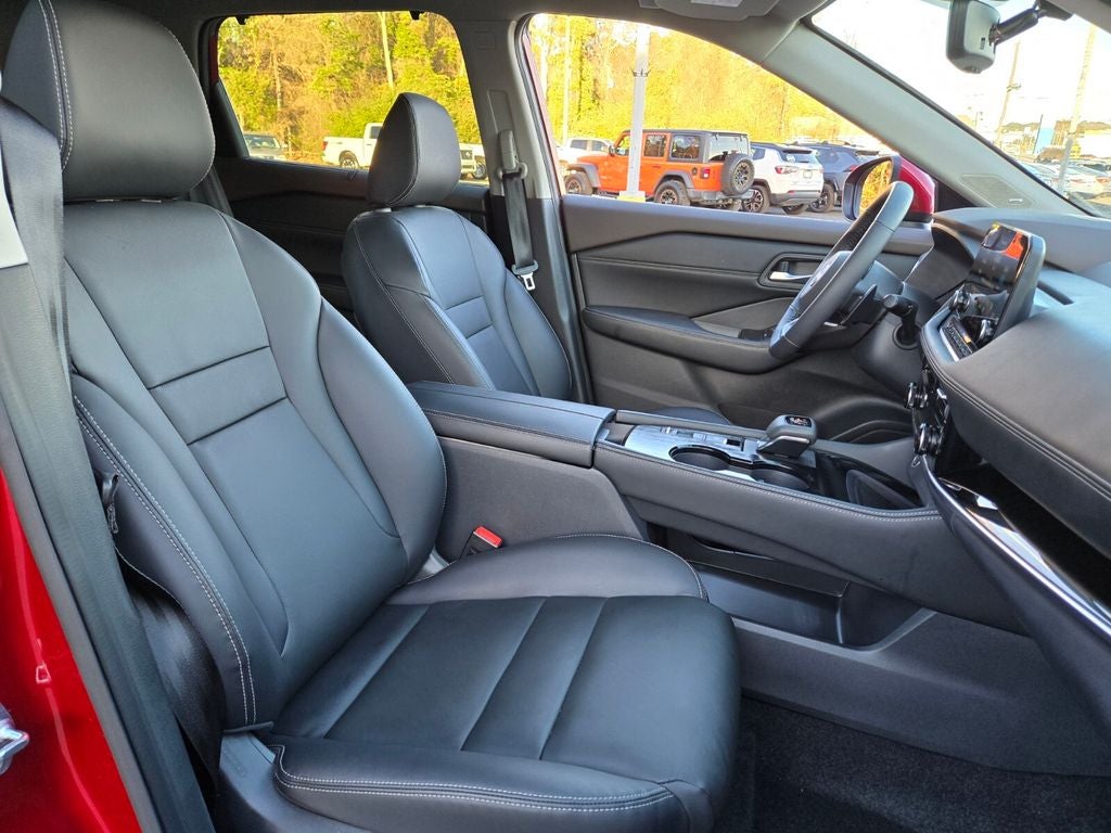 2023 Nissan Rogue SL FWD