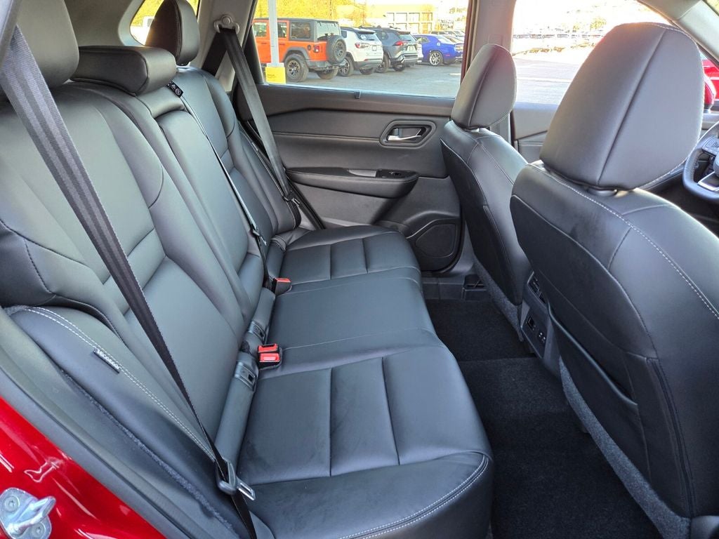 2023 Nissan Rogue SL FWD